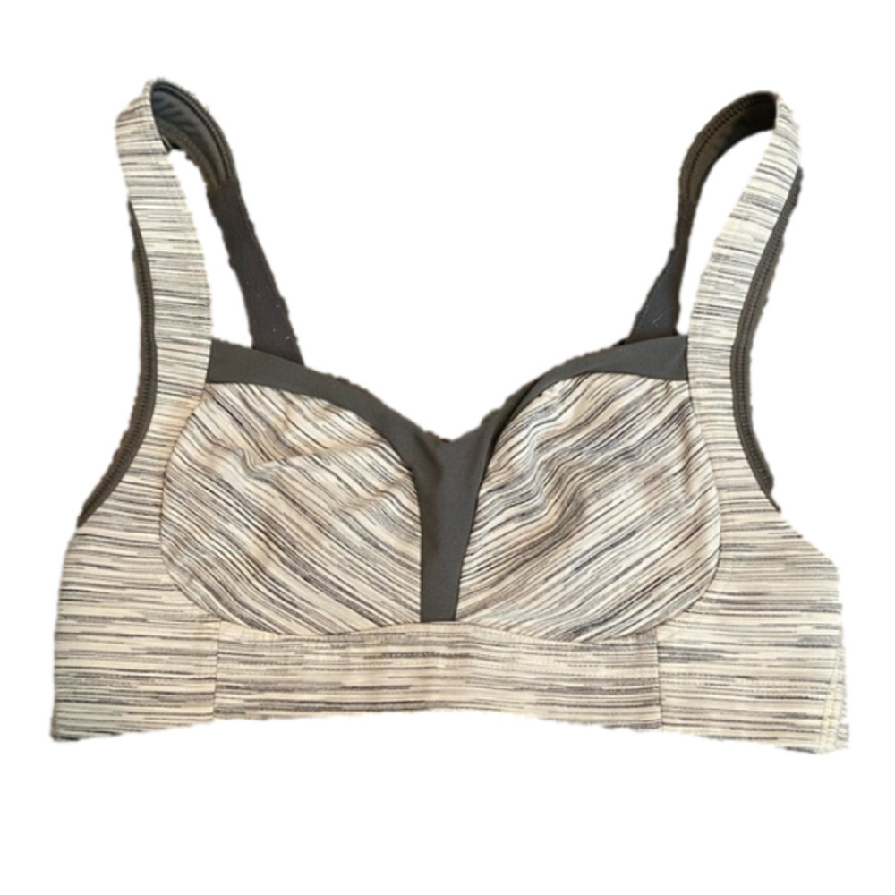 LULULEMON tata tamer sports bra size 32C